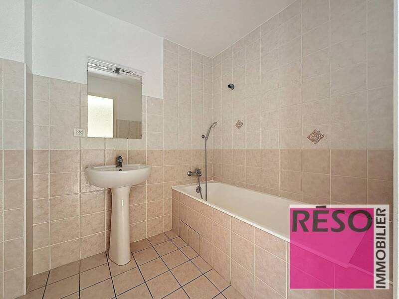 Buy house 5 rooms 110 m² in Thonon-les-Bains 74200