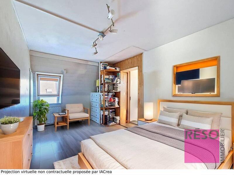 Buy house 5 rooms 112 m² in Ville-la-Grand 74100