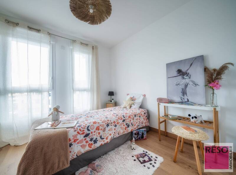 Buy apartment 3 rooms 73.22 m² in Saint-Pierre-en-Faucigny 74800