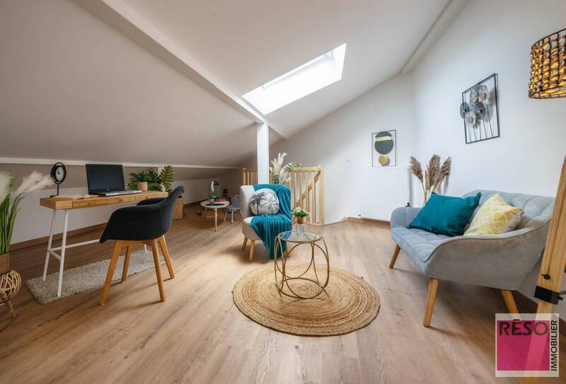 Buy apartment 3 rooms 73.22 m² in Saint-Pierre-en-Faucigny 74800