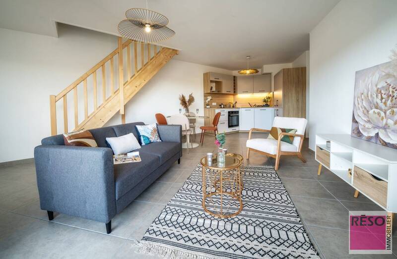 Buy apartment 3 rooms 73.22 m² in Saint-Pierre-en-Faucigny 74800