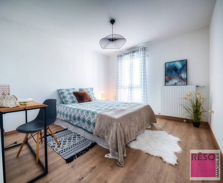 Buy apartment 3 rooms 73.22 m² in Saint-Pierre-en-Faucigny 74800