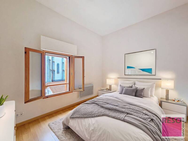Buy apartment 6 rooms 121 m² in Amancy 74800