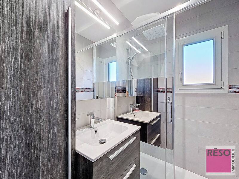 Buy house 5 rooms 105 m² in Habère-Poche 74420