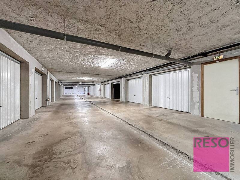 Buy apartment 4 rooms 82 m² in Vers 74160