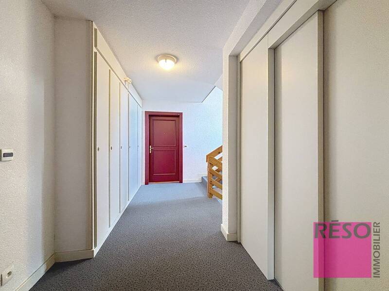 Buy apartment 4 rooms 82 m² in Vers 74160
