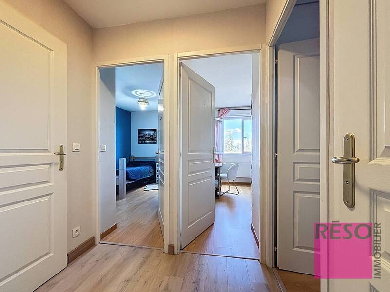 Buy apartment 4 rooms 82 m² in Vers 74160
