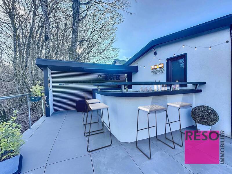 Buy house 5 rooms 81.53 m² in Vers 74160