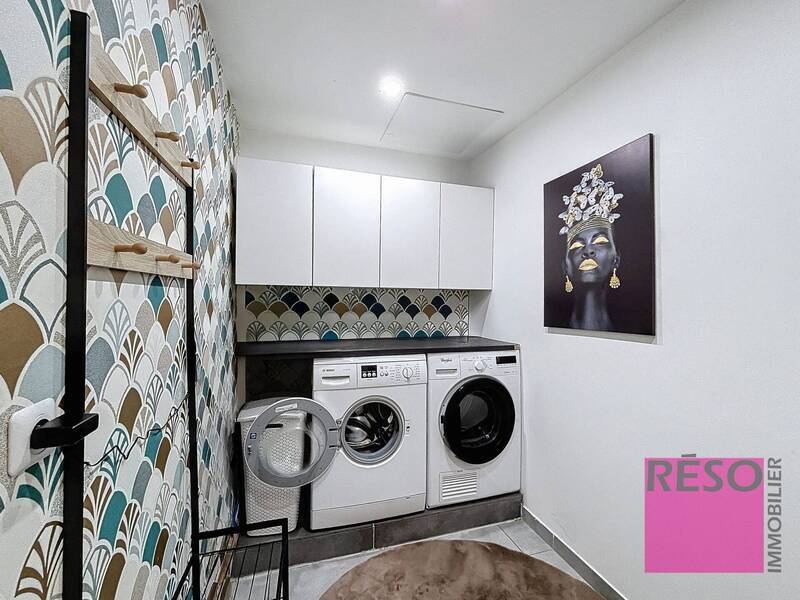 Buy house 5 rooms 81.53 m² in Vers 74160