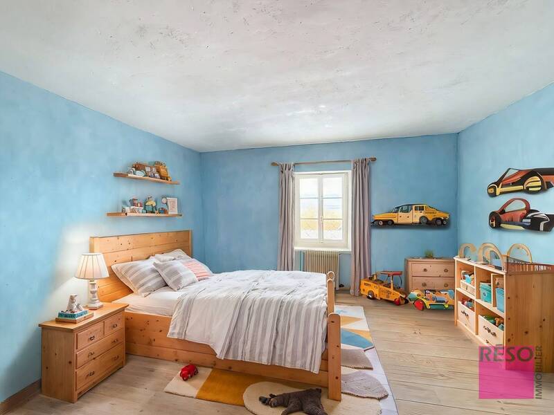 Buy house 6 rooms 143.57 m² in Collonges-sous-Salève 74160
