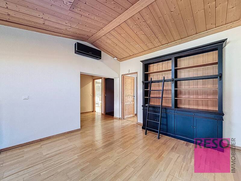 Location maison 7 pièces 186 m² à Archamps 74160 - 2 942 €