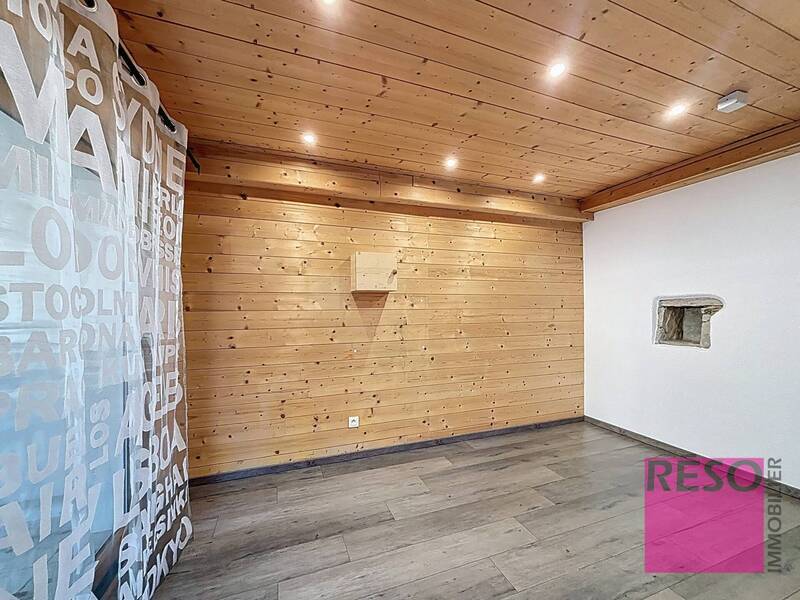 Location maison 7 pièces 186 m² à Archamps 74160 - 2 942 €
