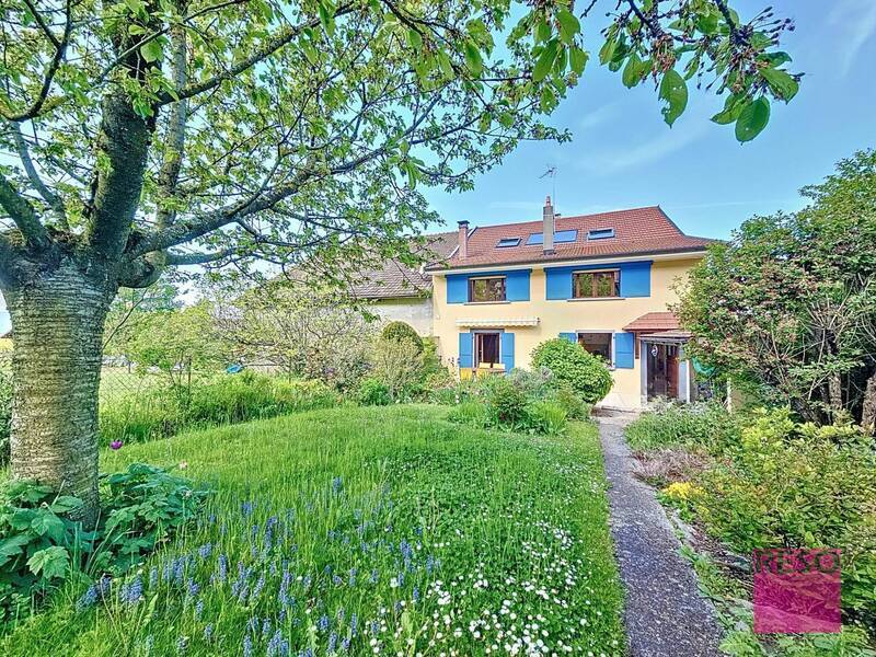 Vente maison 5 pièces 139 m² à Saint-Cergues 74140