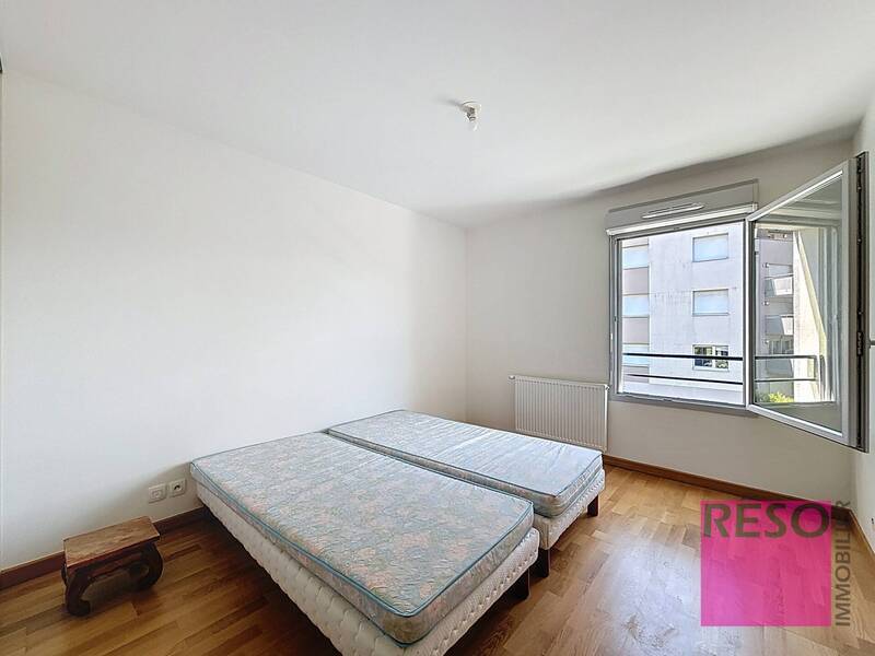 Rent apartment 3 rooms 70.46 m² in Valleiry 74520 - 1 500 €