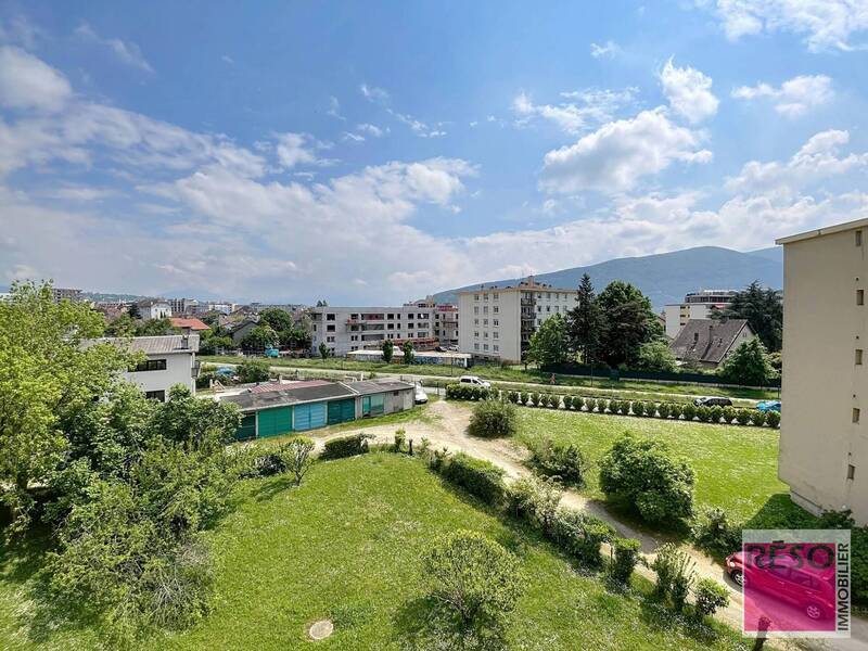Vente appartement 3 pièces 54.47 m² à Ambilly 74100