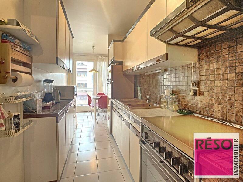 Location appartement 4 pièces 100 m² à Annemasse 74100 - 1 950 €