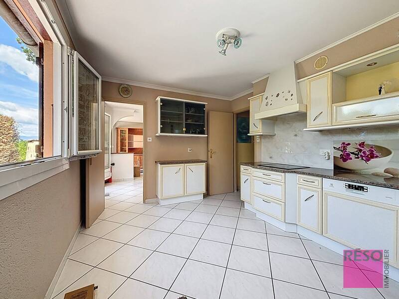 Vente maison 6 pièces 149.79 m² à Collonges-sous-Salève 74160