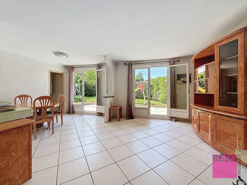 Vente maison 6 pièces 149.79 m² à Collonges-sous-Salève 74160