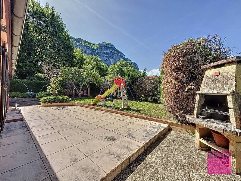 Vente maison 6 pièces 149.79 m² à Collonges-sous-Salève 74160