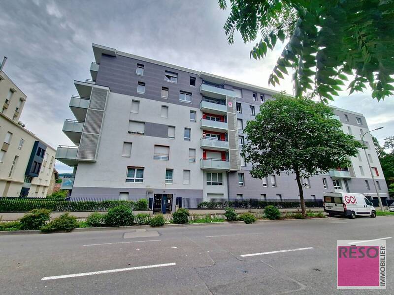 Location appartement 2 pièces 43 m² à Annemasse 74100 - 1 350 €