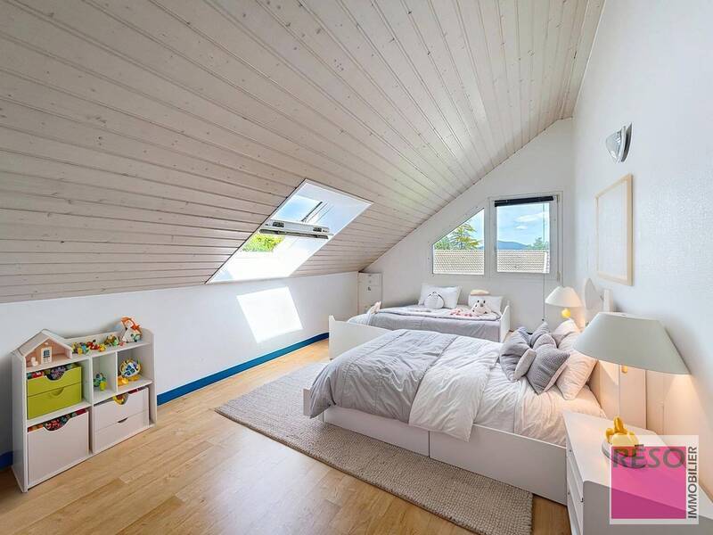 Vente maison 6 pièces 136.62 m² à La Roche-sur-Foron 74800