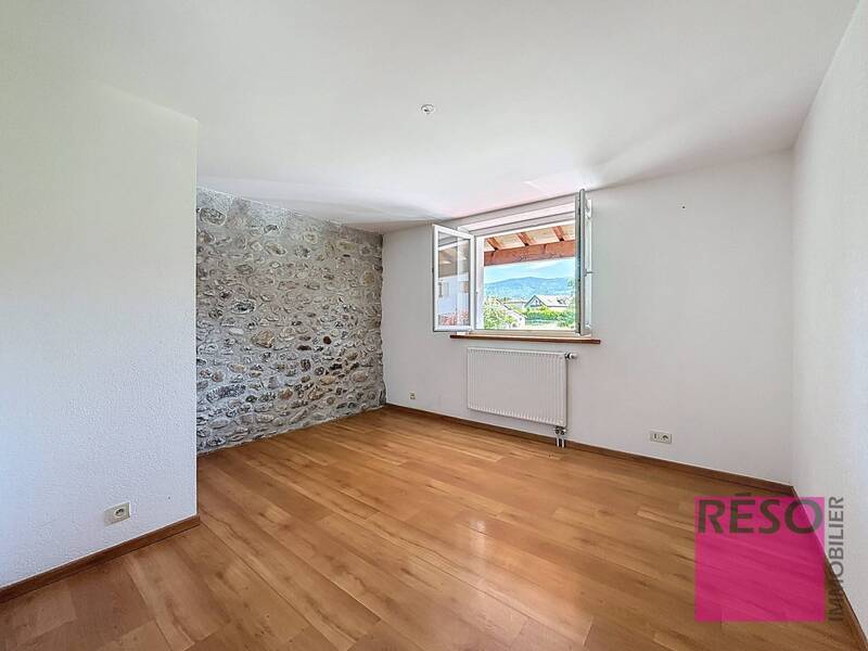Location maison 4 pièces 147 m² à Feigères 74160 - 2 350 €