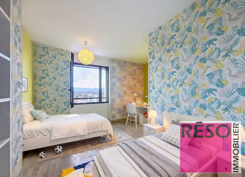 Rent apartment 6 rooms 142 m² in Annemasse 74100 - 2 500 €