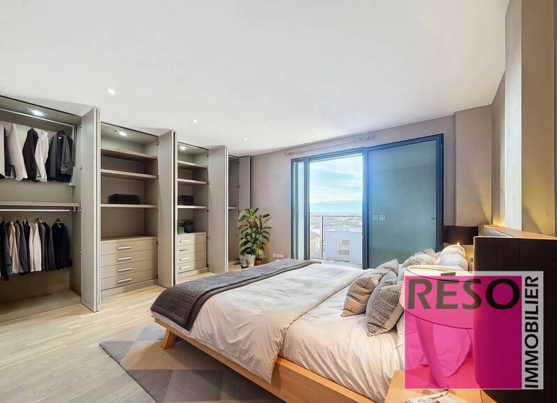 Rent apartment 6 rooms 142 m² in Annemasse 74100 - 2 500 €