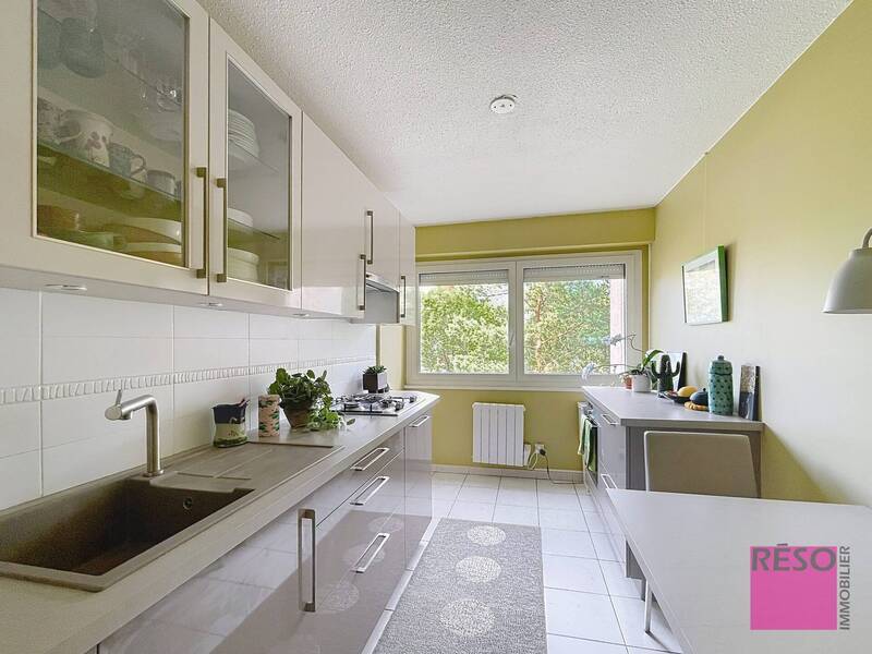 Location appartement 3 pièces 75 m² à Annemasse 74100 - 1 485 €