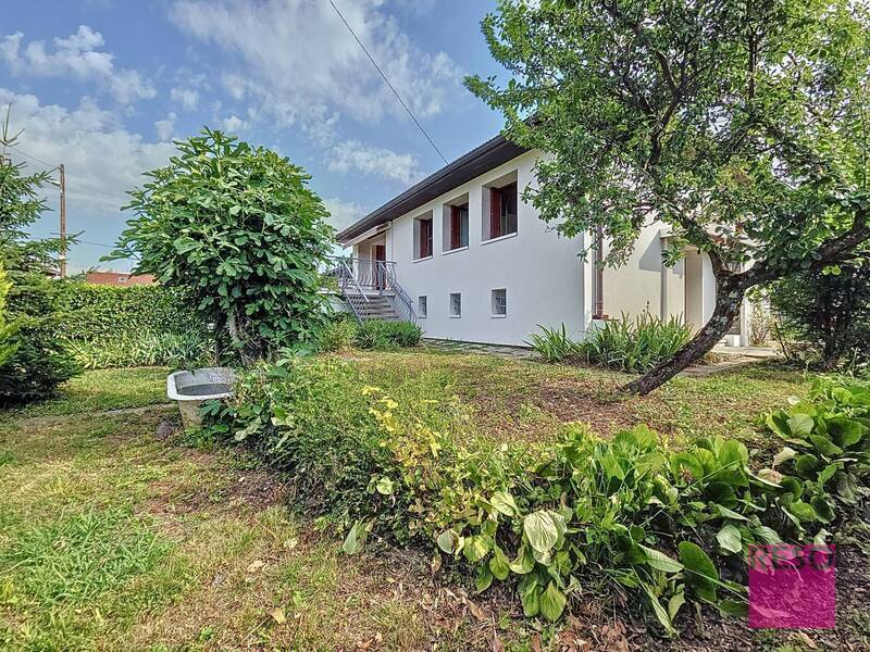 Location maison 4 pièces 80.72 m² à Ville-la-Grand 74100 - 1 680 €