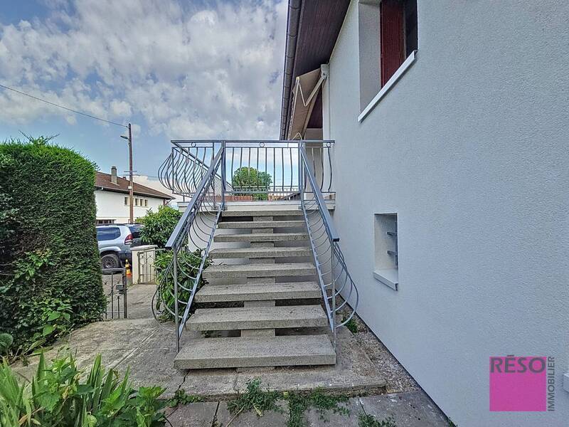Location maison 4 pièces 80.72 m² à Ville-la-Grand 74100 - 1 680 €