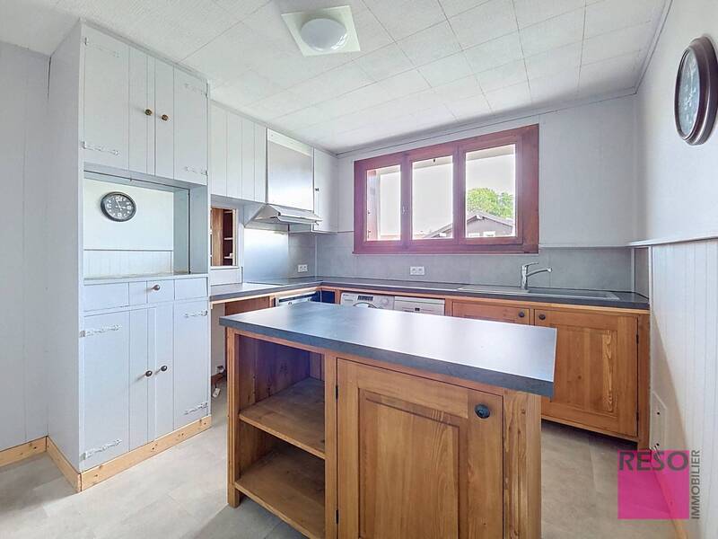 Location maison 4 pièces 80.72 m² à Ville-la-Grand 74100 - 1 680 €