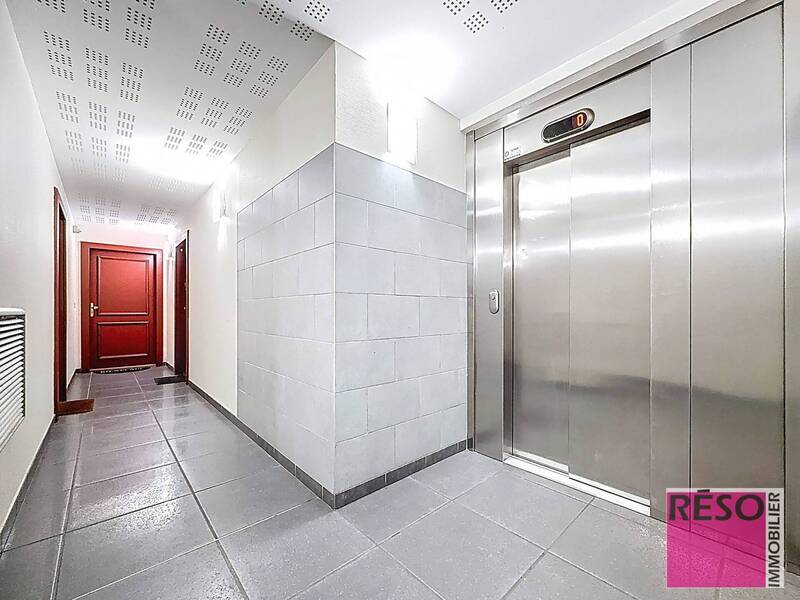 Buy apartment 3 rooms 64 m² in Annemasse 74100