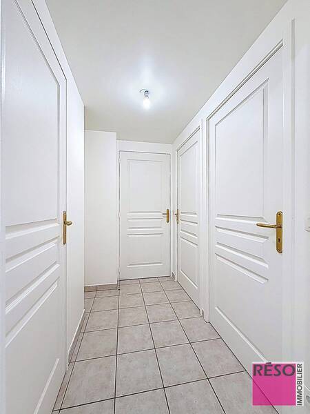 Buy apartment 3 rooms 64 m² in Annemasse 74100