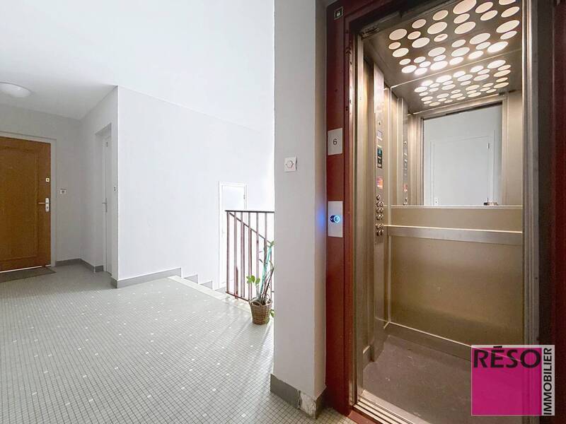 Buy apartment 4 rooms 106 m² in Annemasse 74100