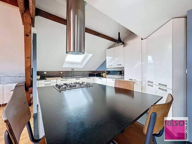 Buy apartment 4 rooms 110 m² in Annemasse 74100