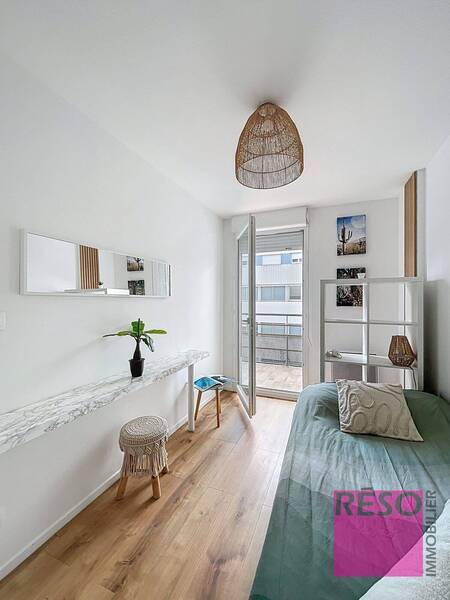 Rent apartment 3 rooms 51 m² in Ville-la-Grand 74100 - 1 750 €