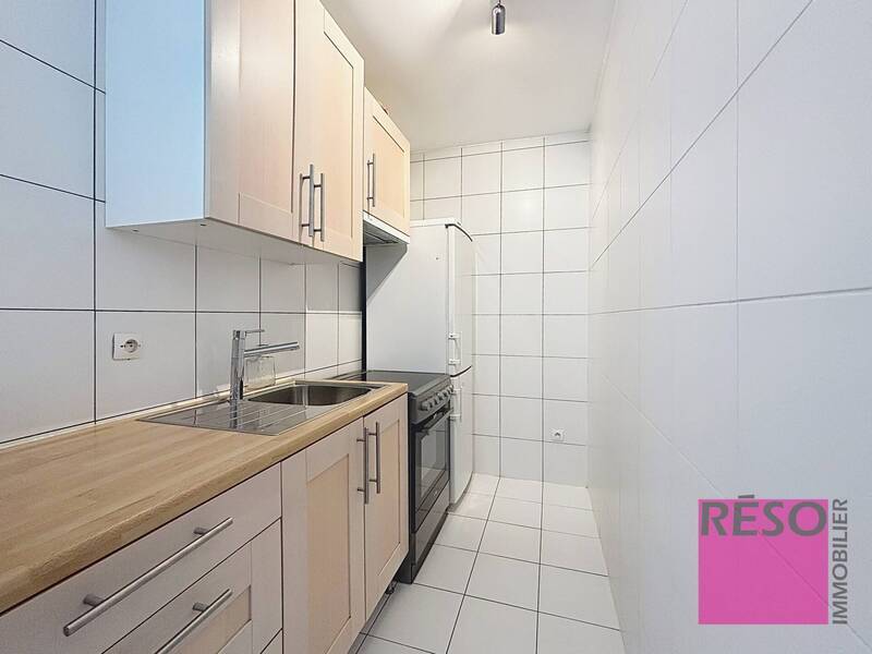 Rent apartment 3 rooms 32 m² in Étrembières 74100 - 890 €
