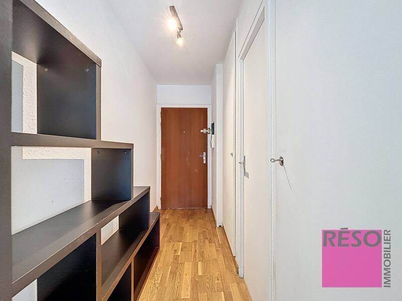 Rent apartment 3 rooms 32 m² in Étrembières 74100 - 890 €