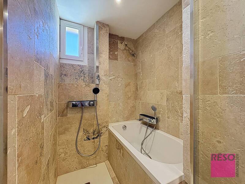 Buy apartment 4 rooms 65.13 m² in Ambilly 74100