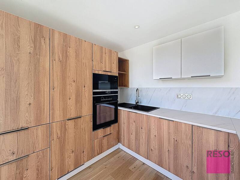 Buy apartment 4 rooms 65.13 m² in Ambilly 74100