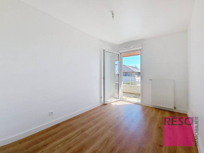 Rent apartment 3 rooms 68 m² in Ville-la-Grand 74100 - 1 690 €