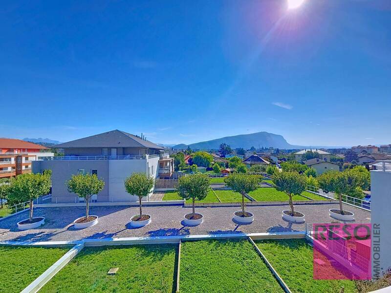 Rent apartment 3 rooms 68 m² in Ville-la-Grand 74100 - 1 690 €