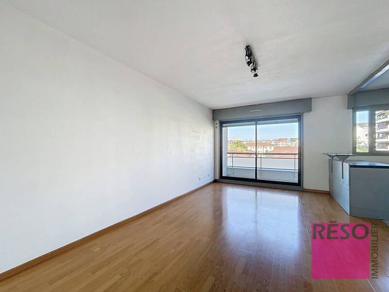 Location appartement 2 pièces 48 m² à Annemasse 74100 - 1 250 €