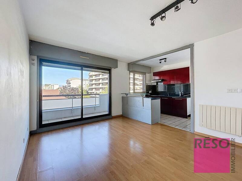 Location appartement 2 pièces 48 m² à Annemasse 74100 - 1 250 €
