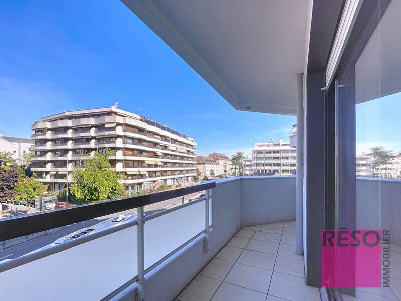 Location appartement 2 pièces 48 m² à Annemasse 74100 - 1 250 €