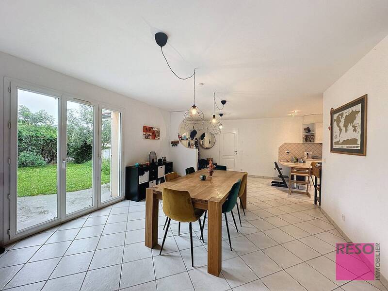 Rent house 4 rooms 135 m² in Valleiry 74520 - 2 830 €