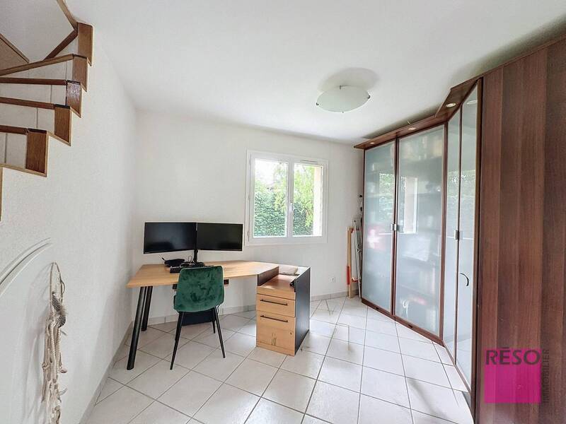 Rent house 4 rooms 135 m² in Valleiry 74520 - 2 830 €
