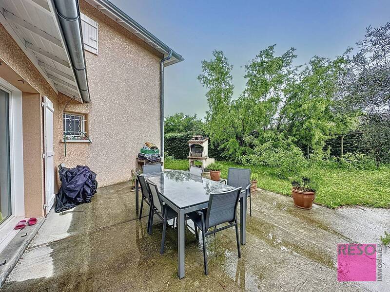 Rent house 4 rooms 135 m² in Valleiry 74520 - 2 830 €
