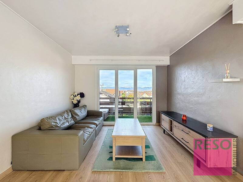 Rent apartment 3 rooms 72 m² in Veigy-Foncenex 74140 - 1 890 €